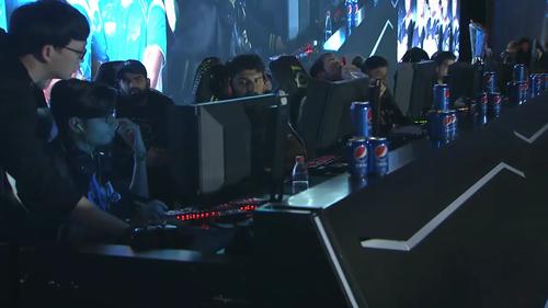 而是在高速 而是在高速