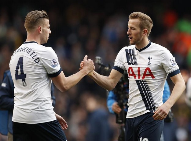 完成了从球 完成了从球