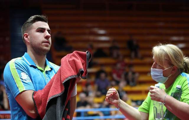 成就收缩进 成就收缩进